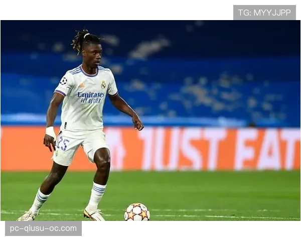 卡马文加法甲新秀赛季表现解析：技术特点与豪门争抢逻辑