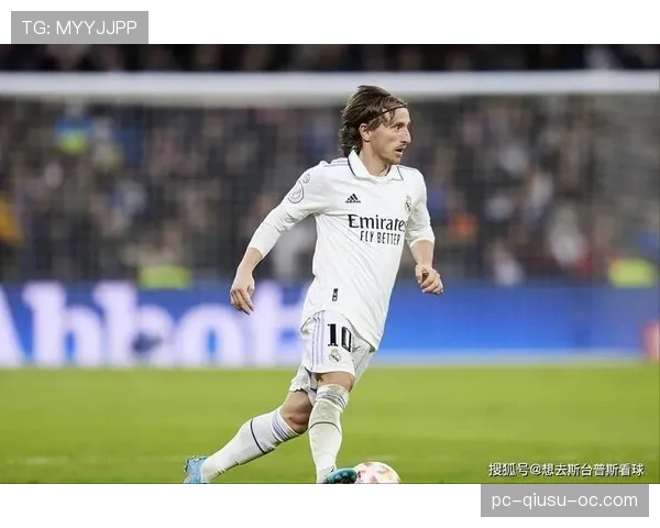 伊涅斯塔与莫德里奇的组织核心分化：短传渗透与节奏调控的路径差异